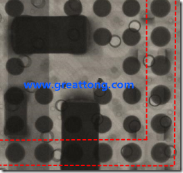 BGA錫球尺寸小于0.4mm，采用降低BGA內圍襲球的錫膏量所得到X-Ray，稍微留意一下可以發(fā)現(xiàn)最外圈的錫量(圓的直徑)比其他內圍的錫球上的錫量來得多一點點。也就是外圈的黑色圓形直徑比內圈的圓形來得大一點點。