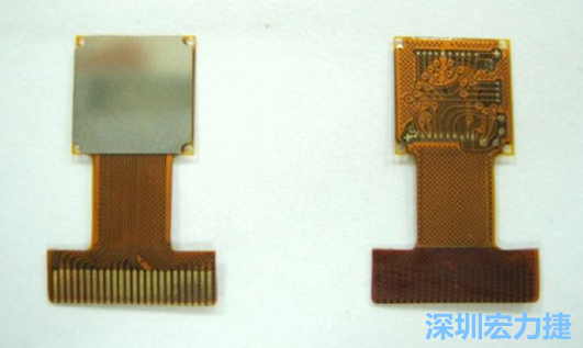 FPC可設(shè)計(jì)的電路復(fù)雜度與密度，比PCB遜色，但可適應(yīng)結(jié)構(gòu)的彈性結(jié)構(gòu)，成為電子產(chǎn)品設(shè)計(jì)重點(diǎn)。