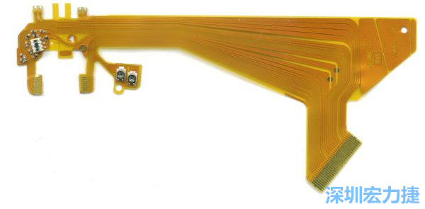 針對(duì)消費(fèi)性電子產(chǎn)品的外型設(shè)計(jì)，F(xiàn)PC可以做任意形狀的適應(yīng)性線路設(shè)計(jì)。