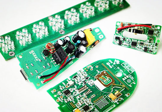 為什么PCB板顏色絕大多數(shù)都是綠色的？